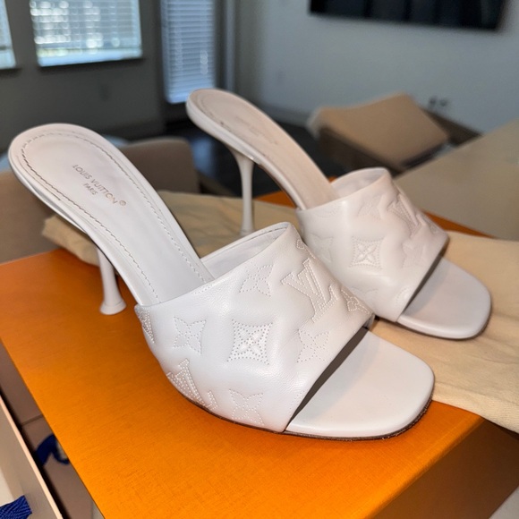 Louis Vuitton White Women's Heeled Sandals - Picture 1 of 11